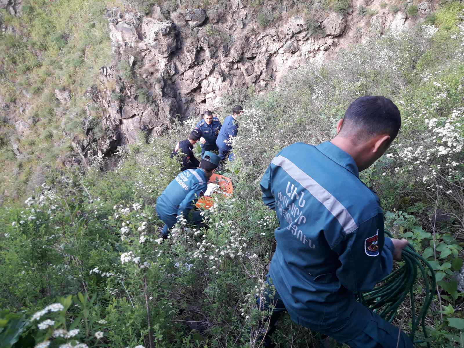 Նուռնուս գյուղի ամառանոցների մոտակայքում քաղաքացին ընկել է ձորը