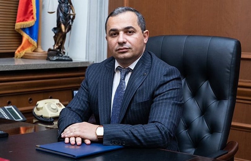Մարզային դատախազից Քննչական կոմիտեի ղեկավար դարձած Արթուր Պողոսյանի եկամուտները. 6 գույք ունի. «Ժողովուրդ»