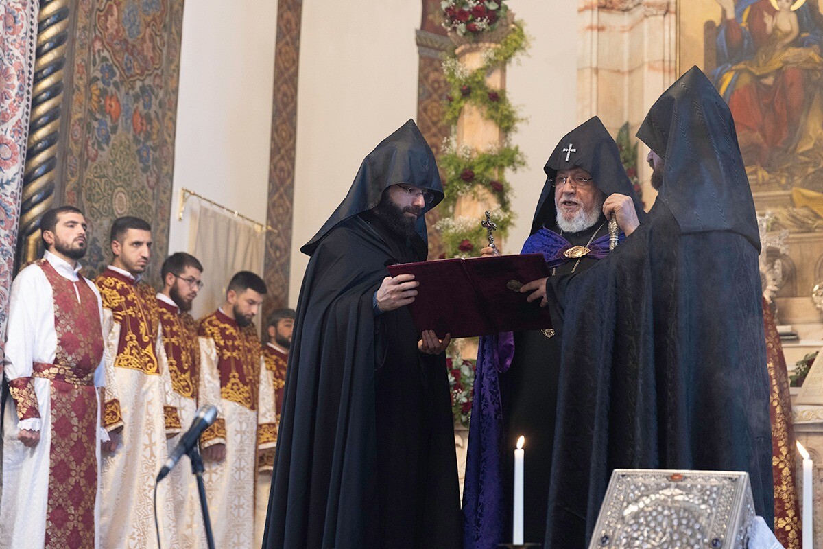 Մայր Աթոռում տեղի են ունեցել Հայոց ցեղասպանության սուրբ նահատակների հիշատակի ոգեկոչման արարողություններ