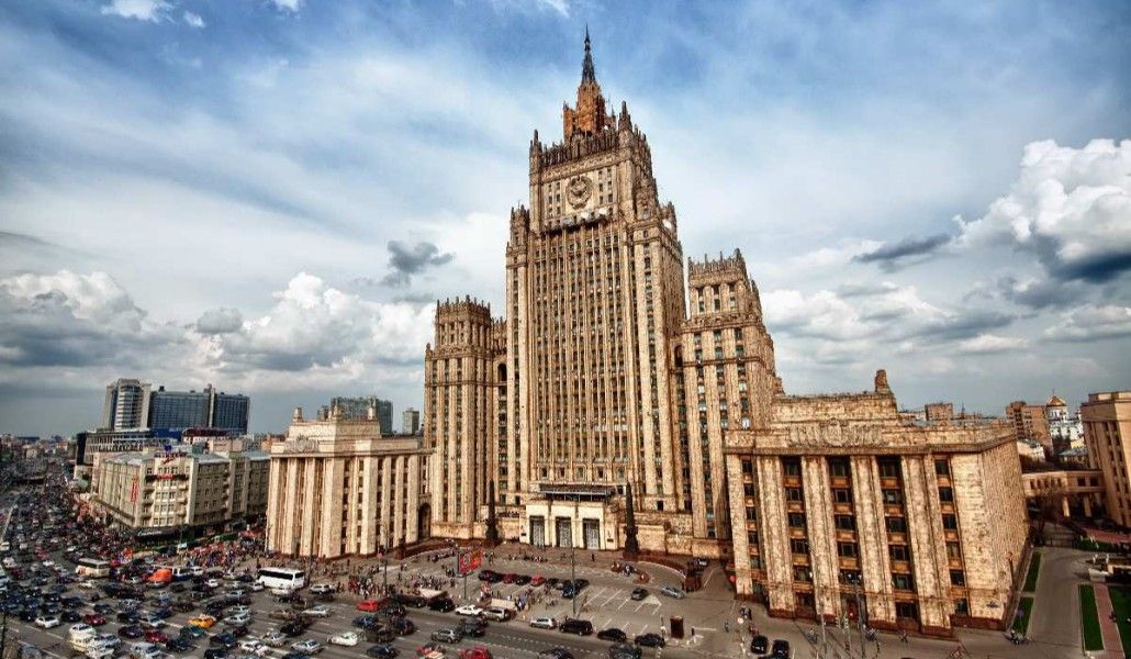 Ռուսաստանը դիվանագիտական հարաբերություններ է հաստատել ԴԺՀ-ի և ԼԺՀ-ի հետ