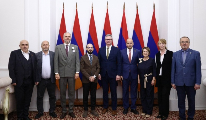 Չեխիան հետաքրքրված է Հայաստան-Ադրբեջան խաղաղության բանակցություններով. Օնդրժեյ Բենեշիկ
