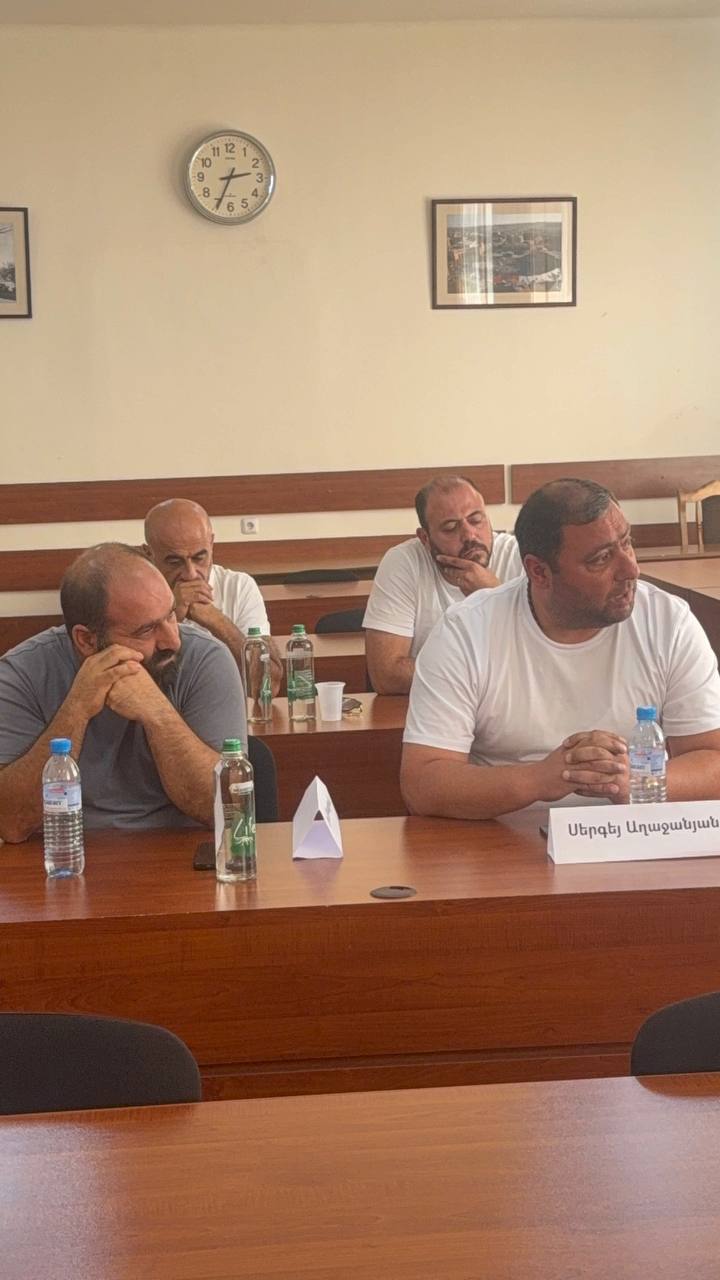 «Մայր Հայաստան» խմբակցությունը հանրային լսում է հրավիրել՝ զբոսաշրջային տաքսիների գործունեության սահմանափակման խնդրի վերաբերյալ