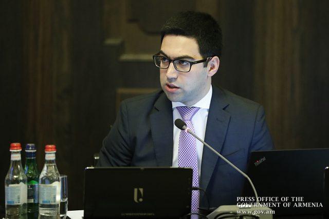 Բոլոր մաքսակետերում ՊԵԿ-ը տեսախցիկներ է տեղադրել. Բադասյանն ուղիղ «դոստուպ» ունի. «Հրապարակ»