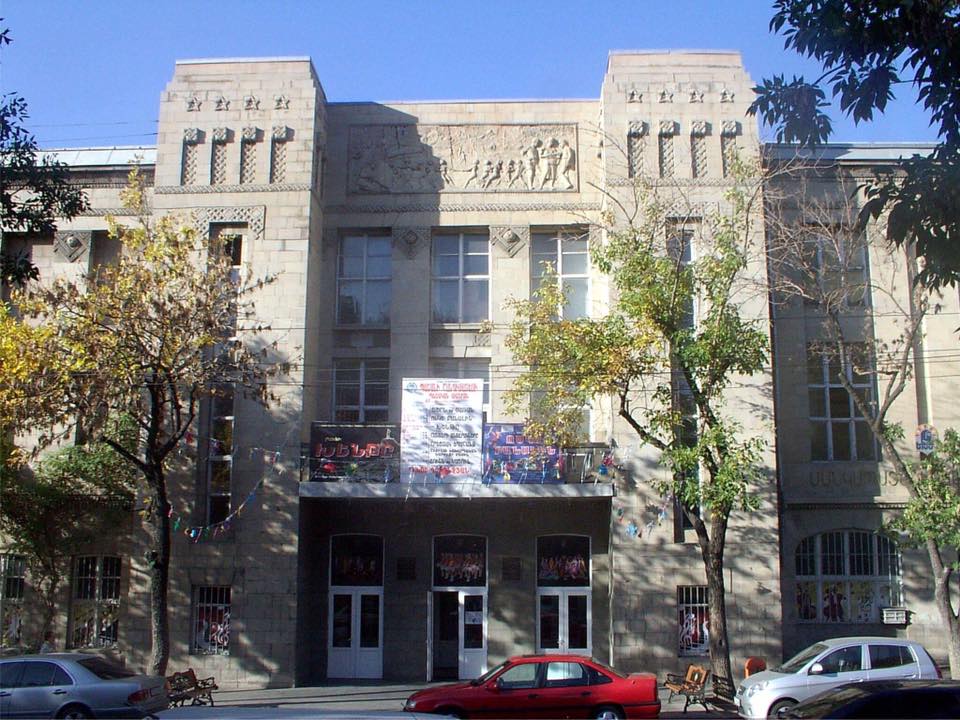 «Երևանի պատանի հանդիսատեսի թատրոն»-ում կիրականացվի համալիր առողջացման ծրագիր. Կոստանյան