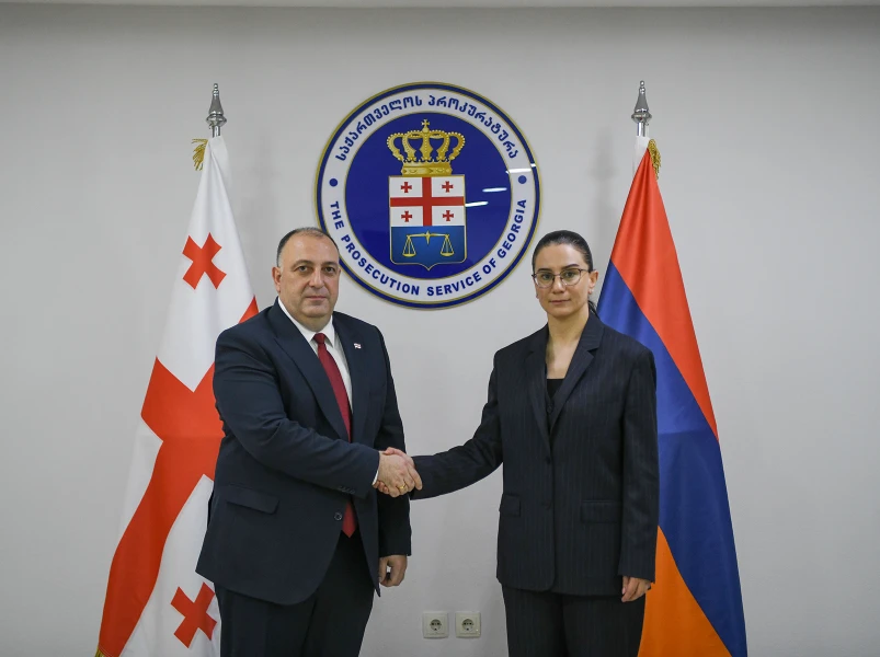 ՀՀ գլխավոր դատախազը Թբիլիսիում հանդիպել է Վրաստանի գլխավոր դատախազի հետ
