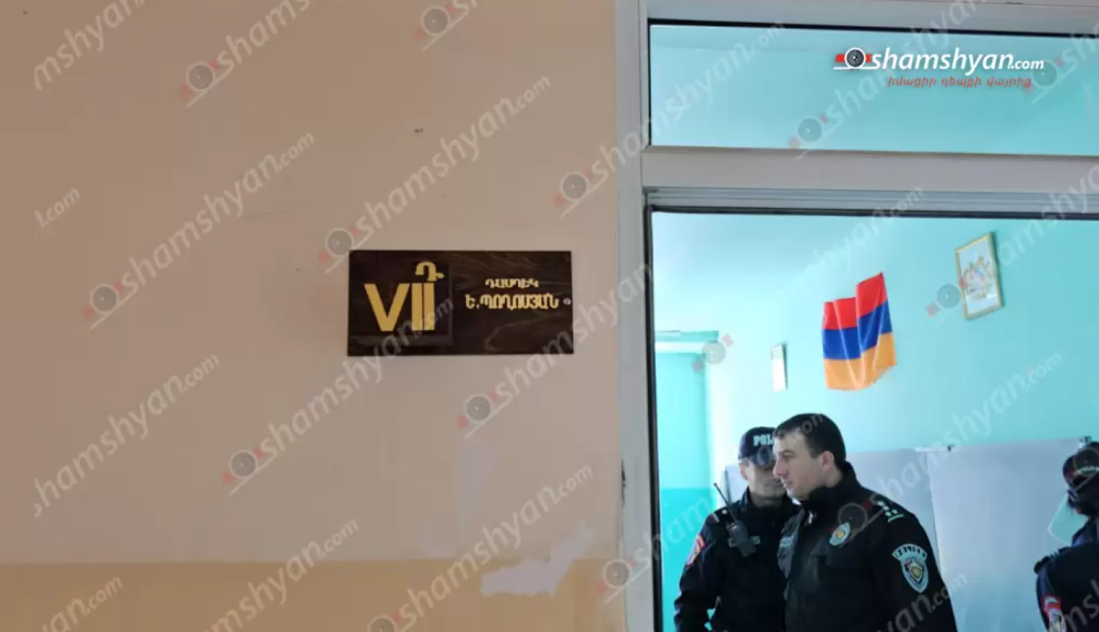 «Ինքնակամ է թռել պատուհանից, ոչ ոք նրան չի հրել». տնօրենը մանրամասներ է պատմում Ջրվեժի դպրոցում տեղի ունեցած դեպքից