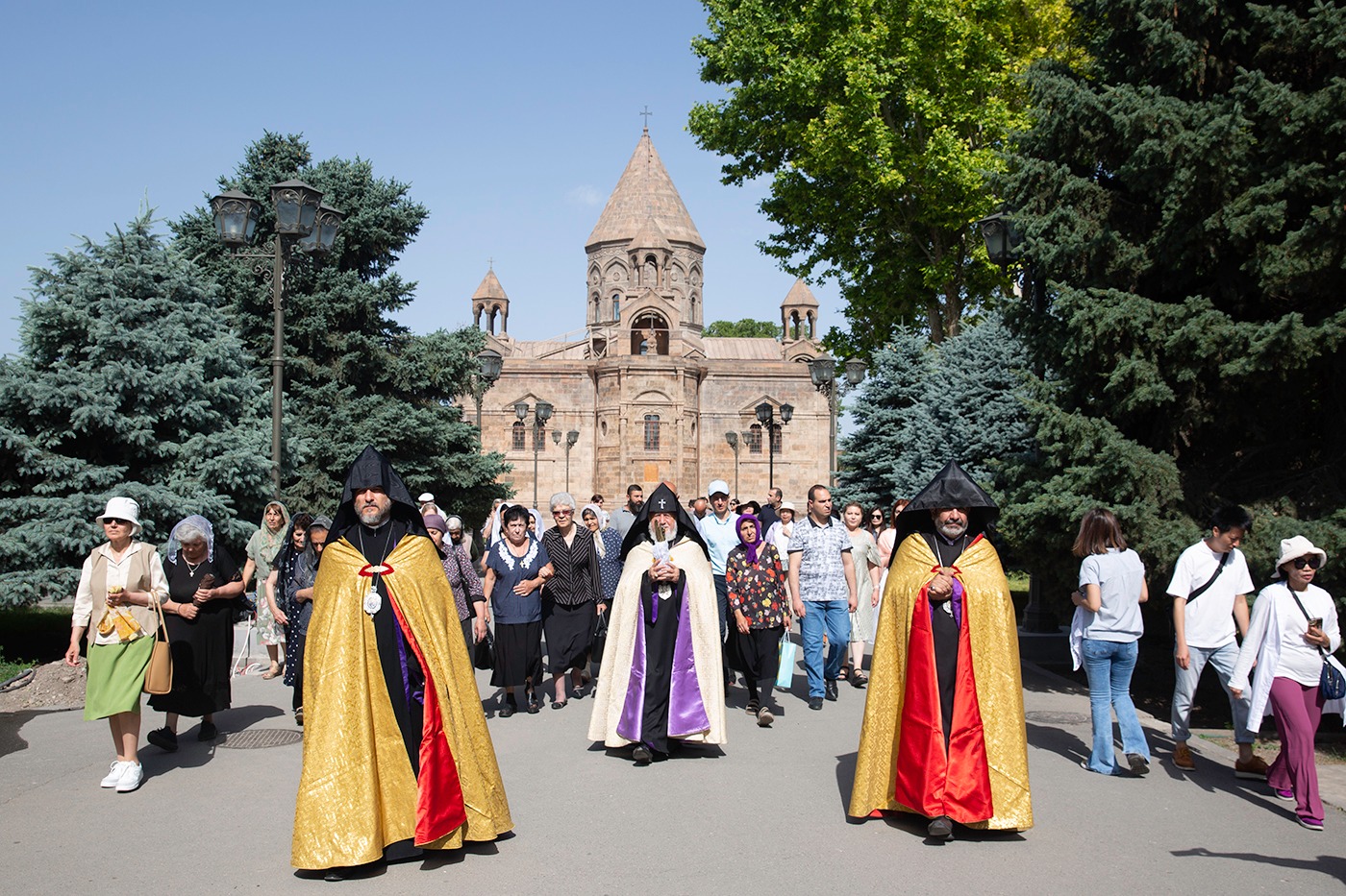 Հայաստանյայց Առաքելական Սուրբ Եկեղեցին տոնախմբել է Սուրբ Հռիփսիմյանց կույսերի հիշատակը