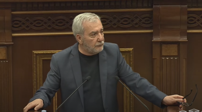 Դուք որևէ բառ Հոկտեմբերի 27-ից չեք ասել, մե՞զ էիք խնայում՝ ինձ չխնայեիք, տվե՛ք մեզ հեռանկարն օր առաջ 27-ի թեման փակելու. Քոչարյանը՝ գլխավոր դատախազին