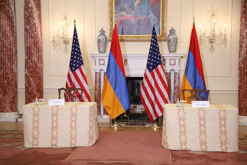 Вскоре начнется церемония подписания Хартии о стратегическом партнерстве между Республикой Армения и Соединенными Штатами Америки