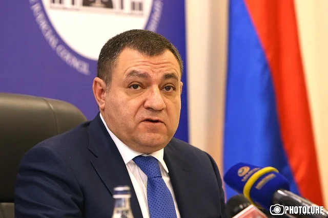 Ռուբեն Վարդազարյանը ուշագրավ շոու է պատրաստել․ «Հրապարակ»
