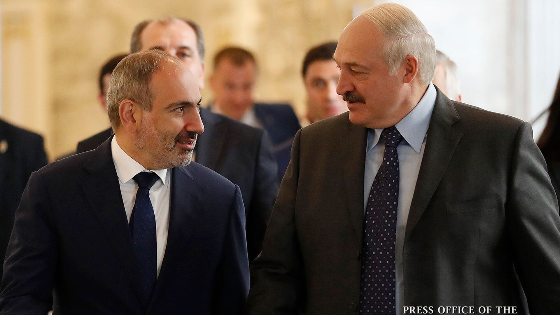 Лукашенко:  ОДКБ надо быть очень аккуратной в работе с Арменией