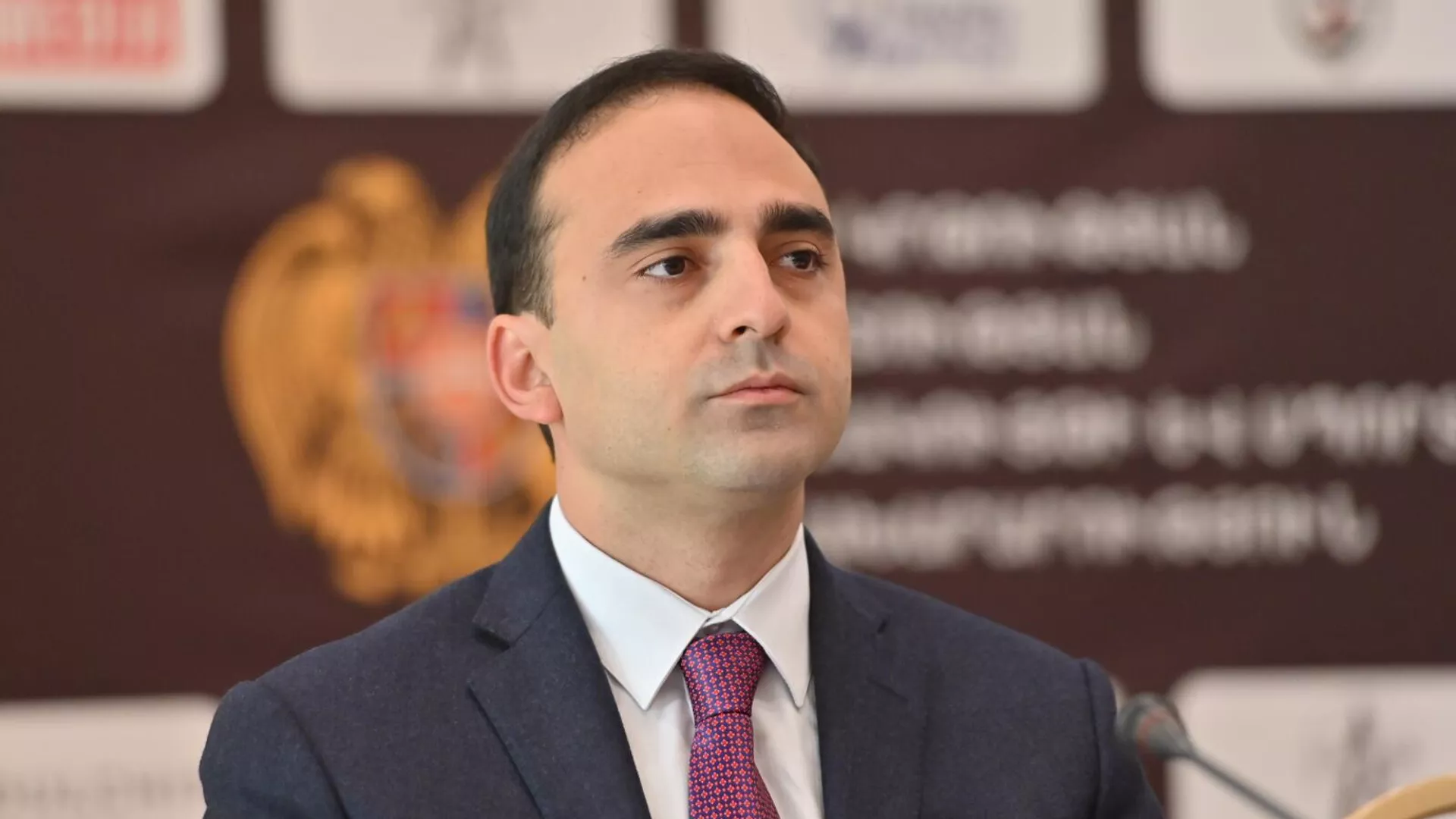 Ավինյանը պնդել է, որ Նոր-Նորքի թաղապետը հեռանա. «Ժողովուրդ»
