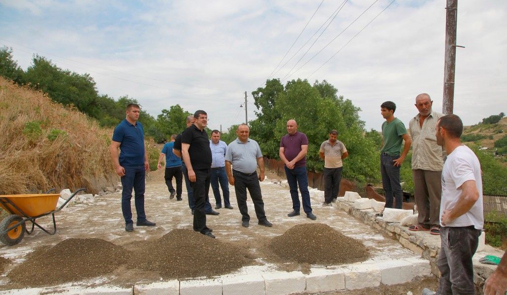 Կասֆալտապատվի Ծակուռի-Ակնաղբյուր ենթաշրջանային նշանակության ավելի քան 17 կմ ճանապարհը