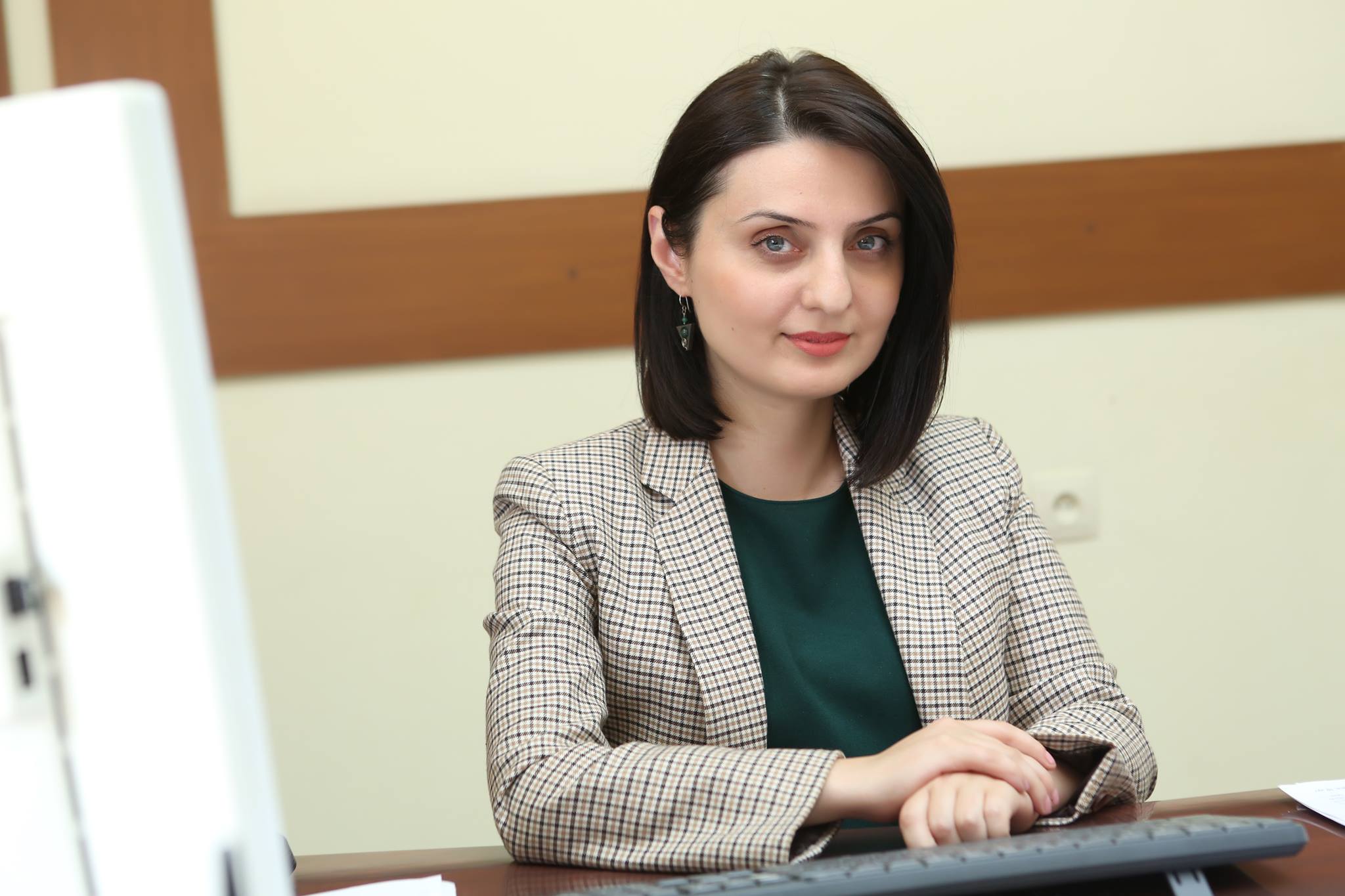 Օրենքով կսահմանվի «ժեստերի լեզու» հասկացությունը. Զարուհի Բաթոյան