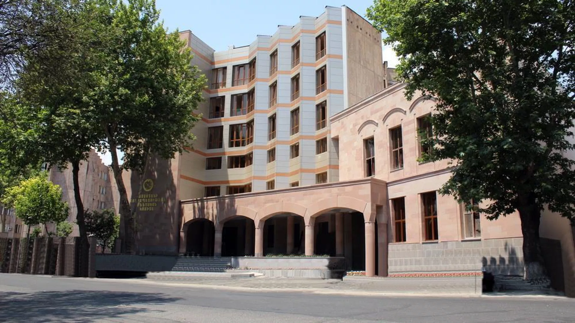 Երևանյան ավտոբուսում տեղի ունեցած միջադեպի մասնակից տղամարդը չի կալանավորվի. ՔԿ