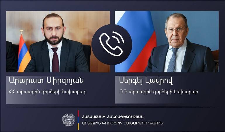 По инициативе российской стороны состоялся телефонный разговор между Мирзояном и Лавровым