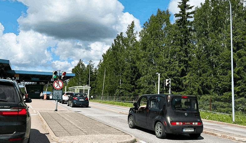 Ֆինլանդիան արգելում է Ռուսաստանում գրանցված մարդատար ավտոմեքենաների մուտքը երկիր