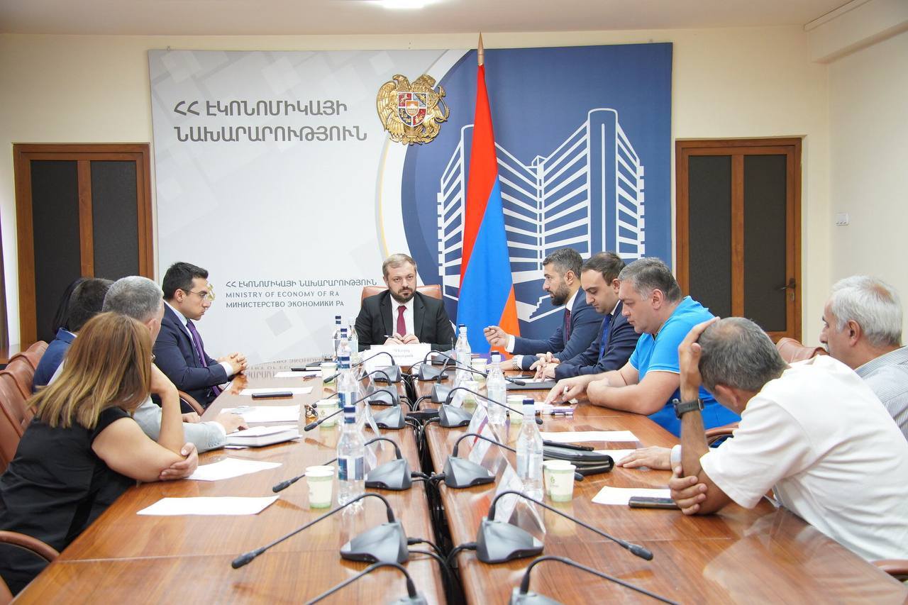 ՇՎՏՄ կառավարման խորհրդի նիստին քննարկվել են թեթև արդյունաբերության ոլորտին վերաբերող հարցեր