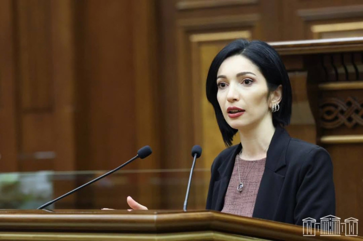 Հայաստանի եկեղեցիները ծայրահեղ, բացառիկ դեպքերում միայն պետք է վաճառել. պատգամավոր