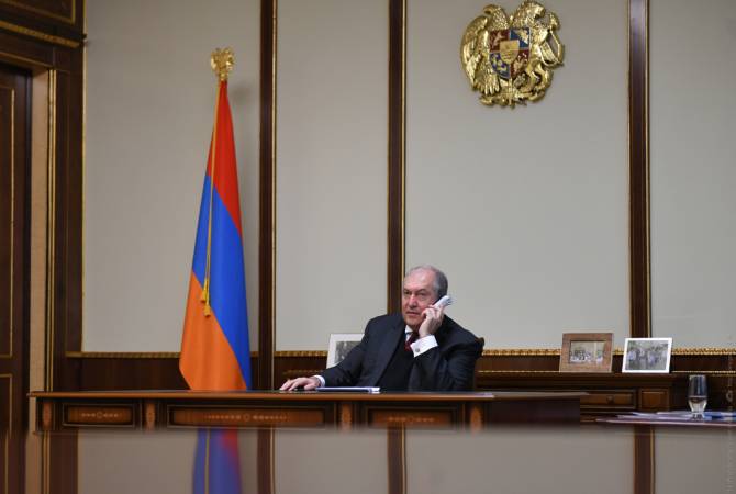 Արմեն Սարգսյանը հեռախոսազրույց է ունեցել ԲԴԽ նախագահի հետ