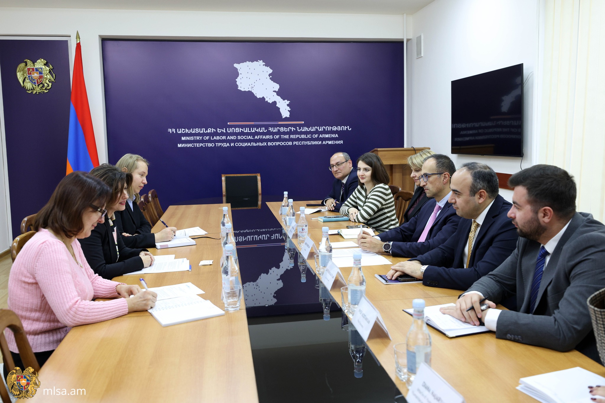 Քննարկվել են Արցախից բռնի տեղահանված անձանց աջակցության միջոցառումների և սոցիալական բնակապահովման ընթացքի վերաբերյալ հարցեր