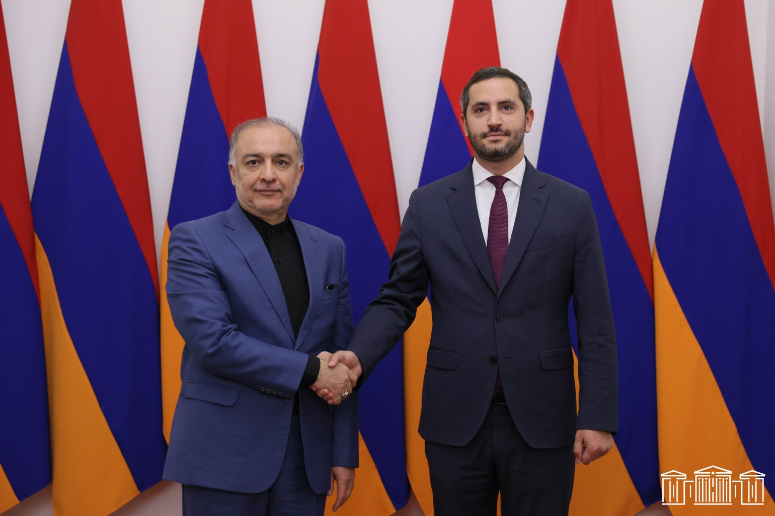 Ռուբեն Ռուբինյան ու ՀՀ-ում Իրանի դեսպանը քննարկել են տարածաշրջանային զարգացումներին վերաբերող հարցեր
