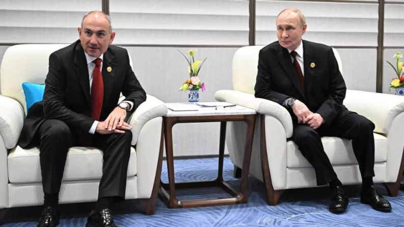 Путин проведет встречу с Пашиняном в Москве в четверг