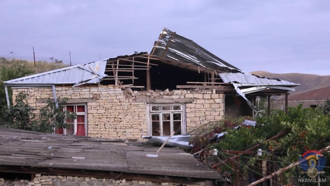 ВС Азербайджана нанесли удары по городу Мартуни