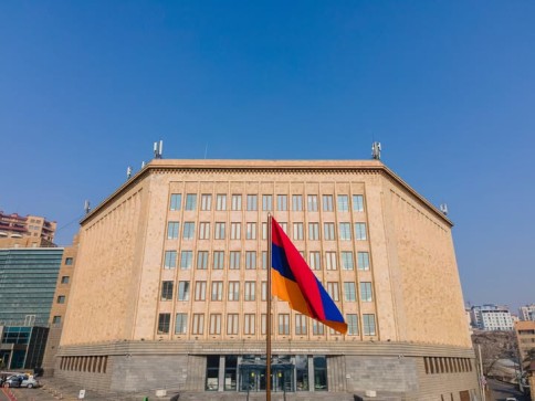 Ամերիկյան համալսարանը վաղվանից կվերադառնա առկա ուսուցման. ԿԳՄՍ-ն վստահեցնում է՝ վտանգ չկա