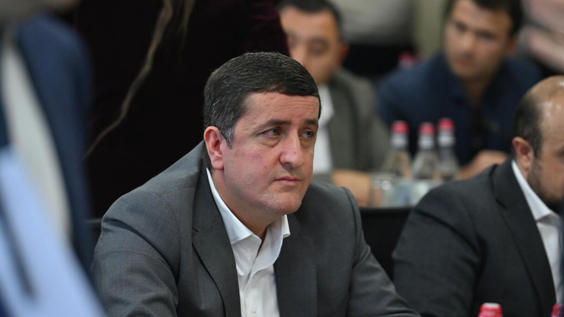 Փոքրիկ խմբակը հրապարակում է միայն գումարային տվյալներ, որից ուզում է ստանալ «թալանի» տպավորություն. Ղազինյան