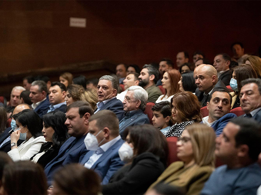 Մհեր Մկրտչյանը կնկարահանի իր և Սերժ Սարգսյանի զրույցը
