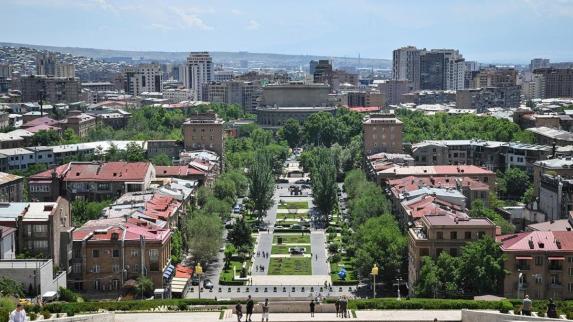 Ռուս տնտեսվարողների շահերը խախտելու դեպքում Հայաստանին պատասխան է սպասվում. Գալուզին