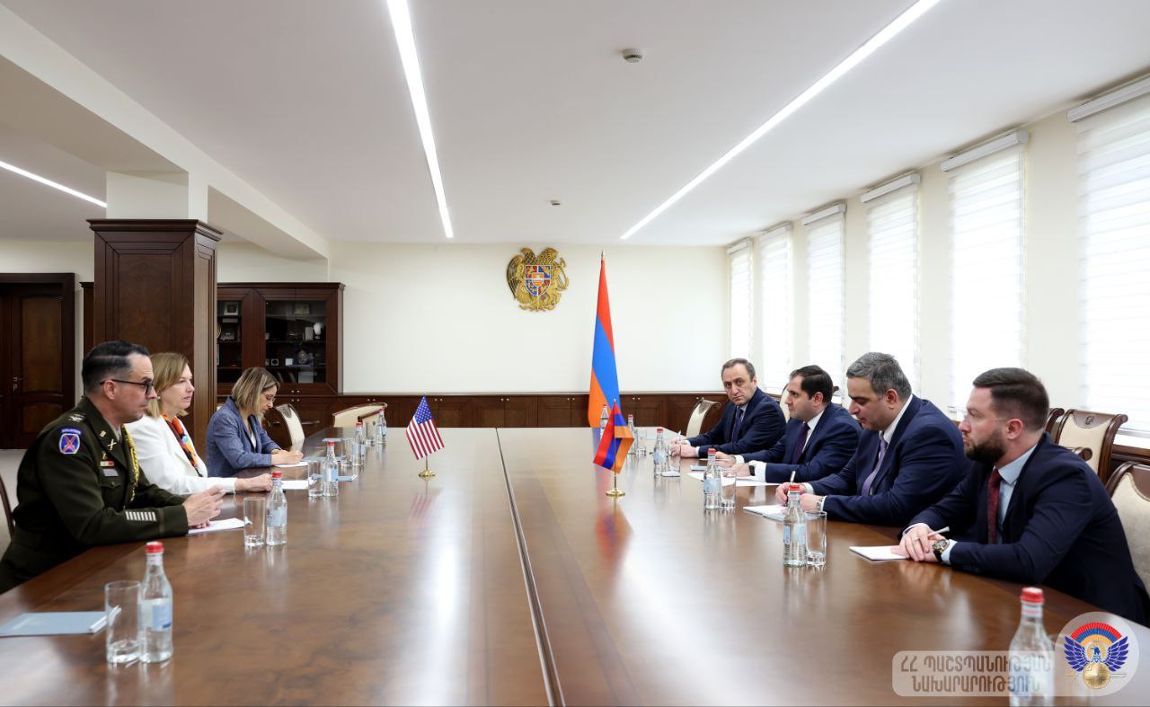 Սուրեն Պապիկյանն ընդունել է ՀՀ-ում ԱՄՆ արտակարգ և լիազոր դեսպան Քրիստինա Քվինին
