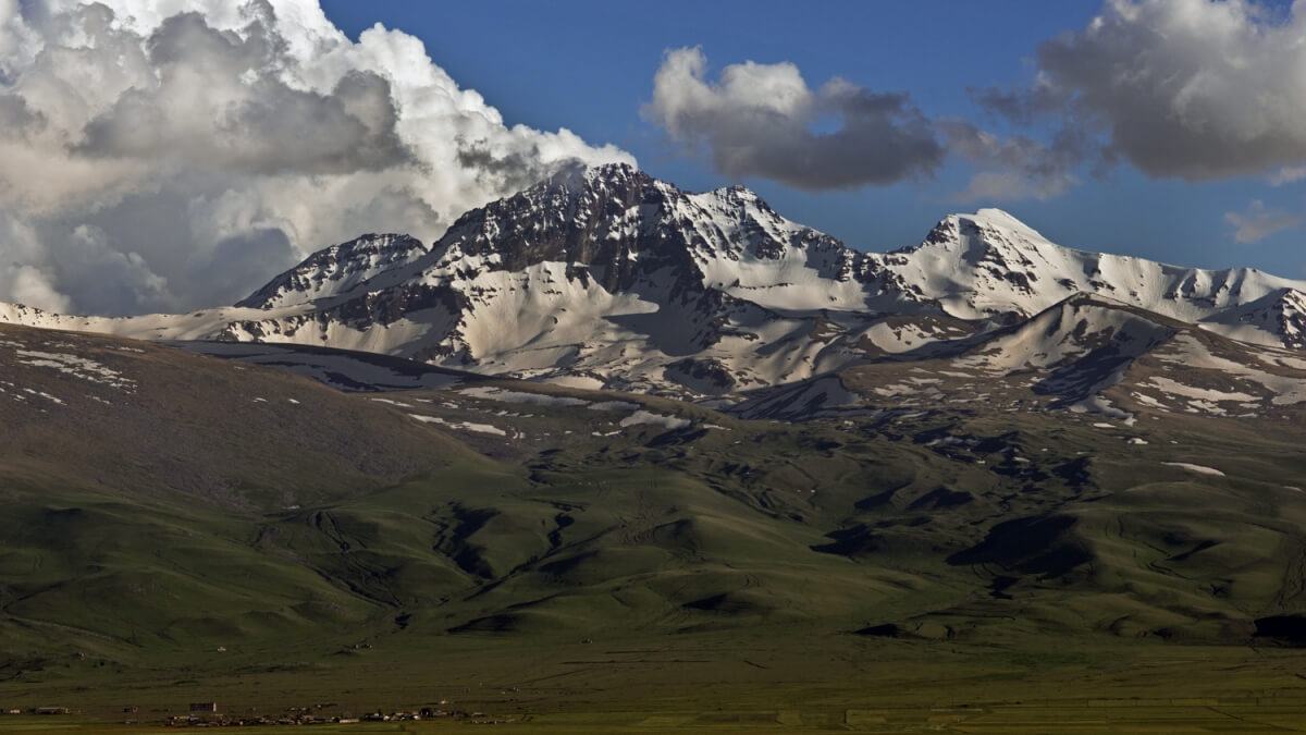 Инженеры ЮВО выполнят специальные задачи в горах в Армении