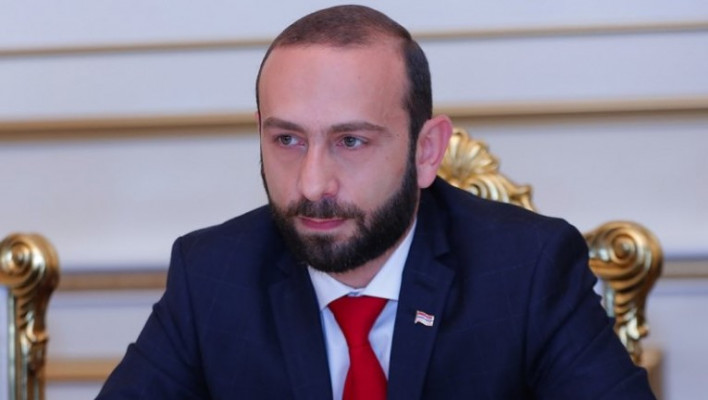Մեզանում կնոջ դերի ցածրացումը դրսից ներմուծված երևույթ է. Արարատ Միրզոյան