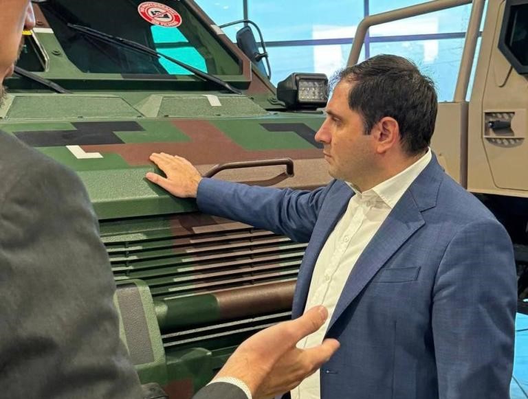 ԱՄԷ-ում Պապիկյանը մասնակցել է Դուբայի ավիացիոն ցուցահանդեսի բացման արարողությանը