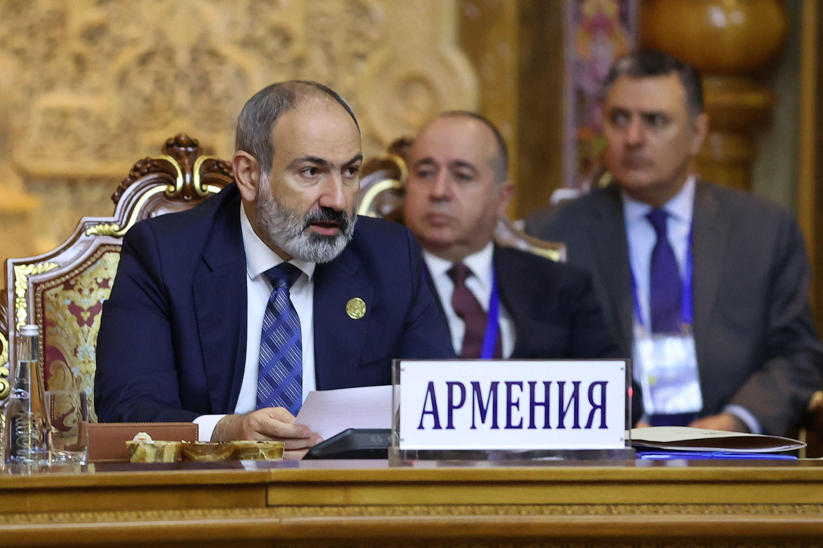 Совет коллективной безопасности ОДКБ принял решение направить миротворческие силы в Казахстан