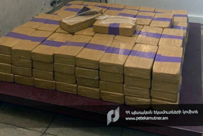 Гражданин Турции пытался ввезти в Армении контрабандный героин весом в 97 кг