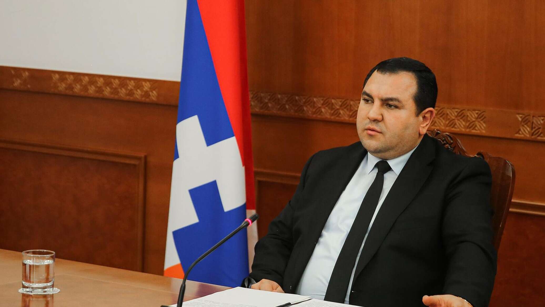 Ընդունվել է փաստացի ԱՀ-ում բնակվող՝ աշխատանք չունեցող յուրաքանչյուր ֆիզիկական անձի 40.000 դրամի չափով աջակցություն ցուցաբերելու մասին ԱՀ կառավարության որոշումը