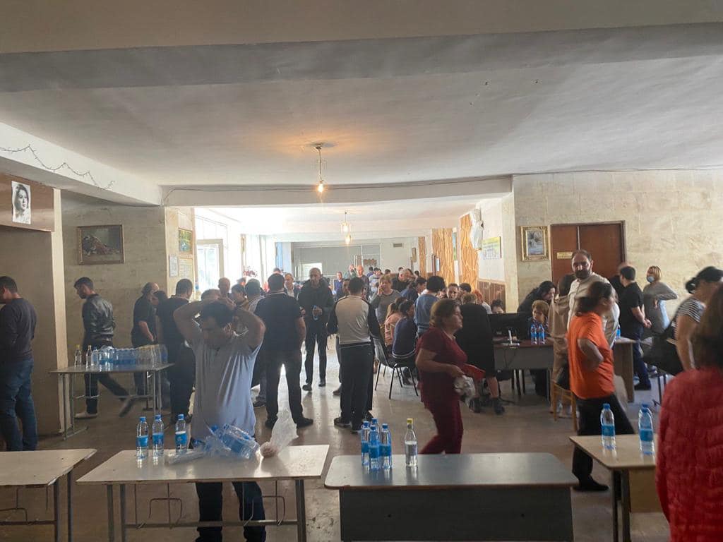 Առաջիկա շաբաթ օրերին բոլոր տարածքային անձնագրային ստորաբաժանումները կսպասարկեն ԼՂ-ից տեղահանված անձանց
