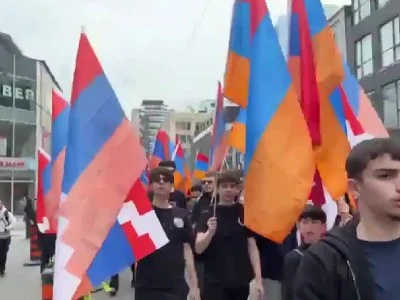 Քայլերթ Տորոնտոյում՝ Հայոց ցեղասպանության 110-րդ տարելիցի կապակցությամբ
