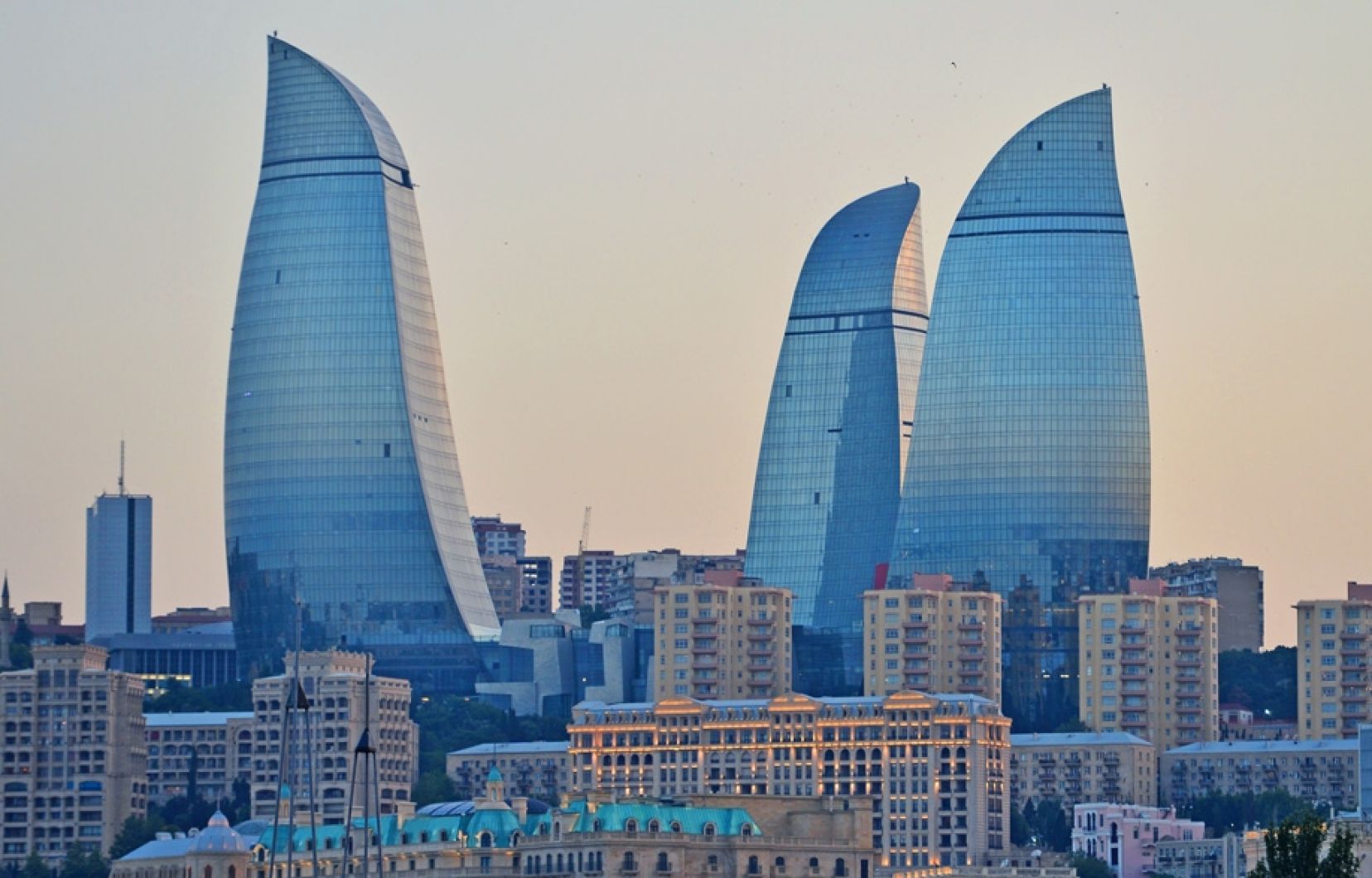 Անձնագրում հայկական կնիքի պատճառով ռուս լրագրողը «արգելափակվել» է ադրբեջանական անցակետում