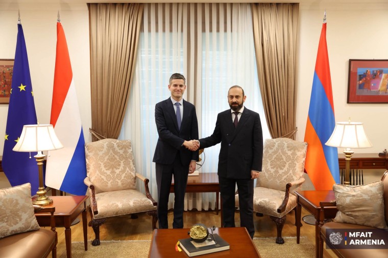 Արարատ Միրզոյանի և Նիդերլանդների ԱԳ նախարարի համատեղ մամուլի ասուլիսը. ուղիղ