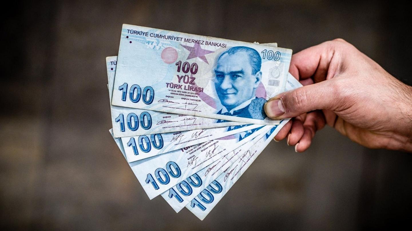 Թուրքական լիրան կրկին արժեզրկվում է