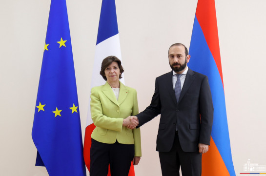 Арарат Мирзоян поблагодарил бывшего министра иностранных дел Франции за прекрасное сотрудничество  