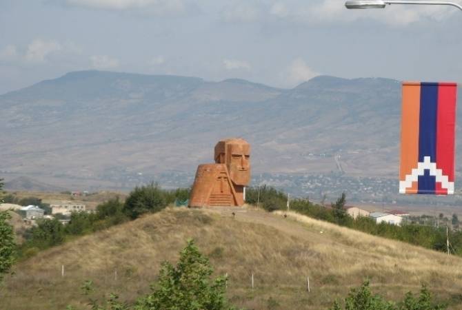 Դավաճանությունը ոչ միայն գաղտնի ինֆորմացիա տրամադրելն է, այլև խուճապ տարածելը. ԱՀ նախգահ
