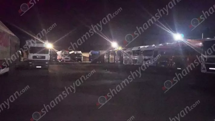 Արտակարգ իրավիճակ հայ-վրացական սահմանին․ մոտ 700 բեռնատարների վարորդներ արդեն մի քանի օր է՝ մնացել են վրացական կողմում
