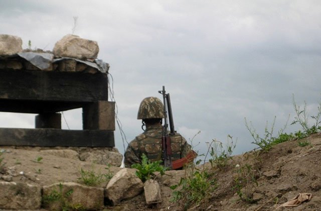 Cейчас противник ведет усиленный артобстрел южного фронта: МО