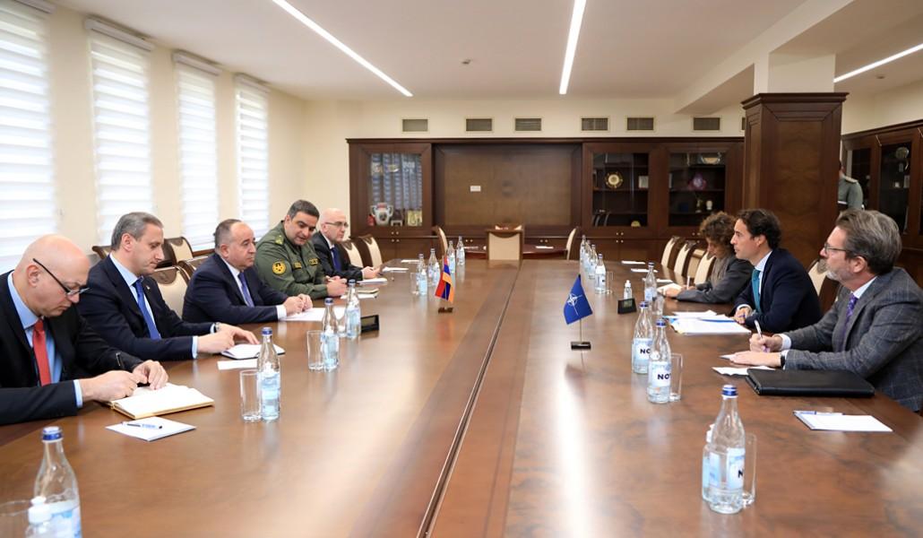 Արշակ Կարապետյանն ընդունել է ՆԱՏՕ-ի գլխավոր քարտուղարի հատուկ ներկայացուցչին. անդրադարձ է եղել 44-օրյա պատերազմին