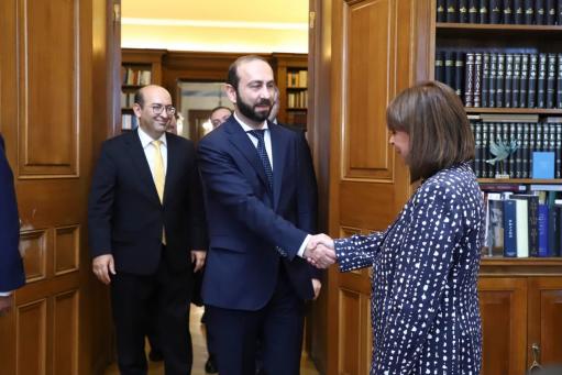 ՀՀ ԱԳ նախարարը հանդիպել է Հունաստանի նախագահի հետ